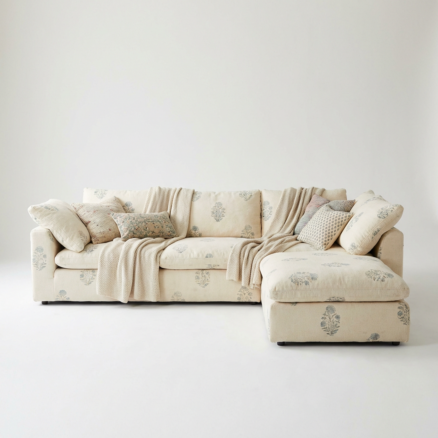 Right-Facing Chaise Sectional Sofa